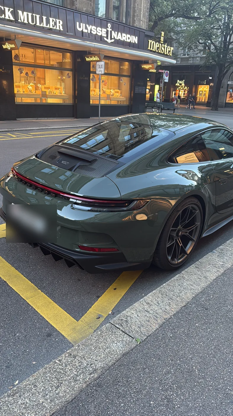 Porsche 911 GT3 Touring Heckansicht